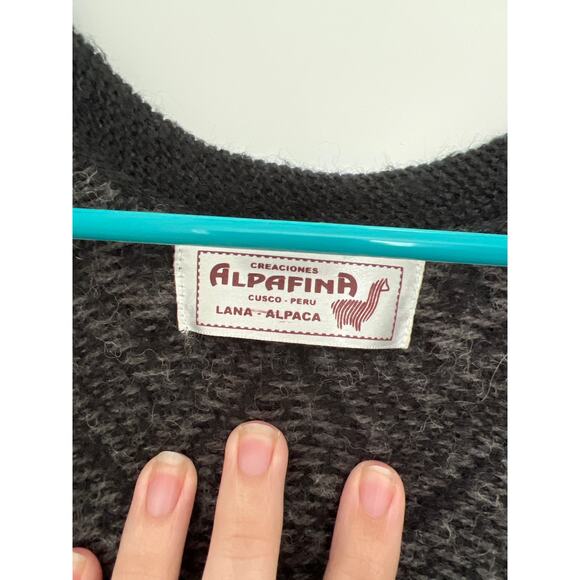 Alafina Alpaca Southwestern Aztec Cape Kimono Cardigan Sweater Gray Women's OS - Picture 3 of 4